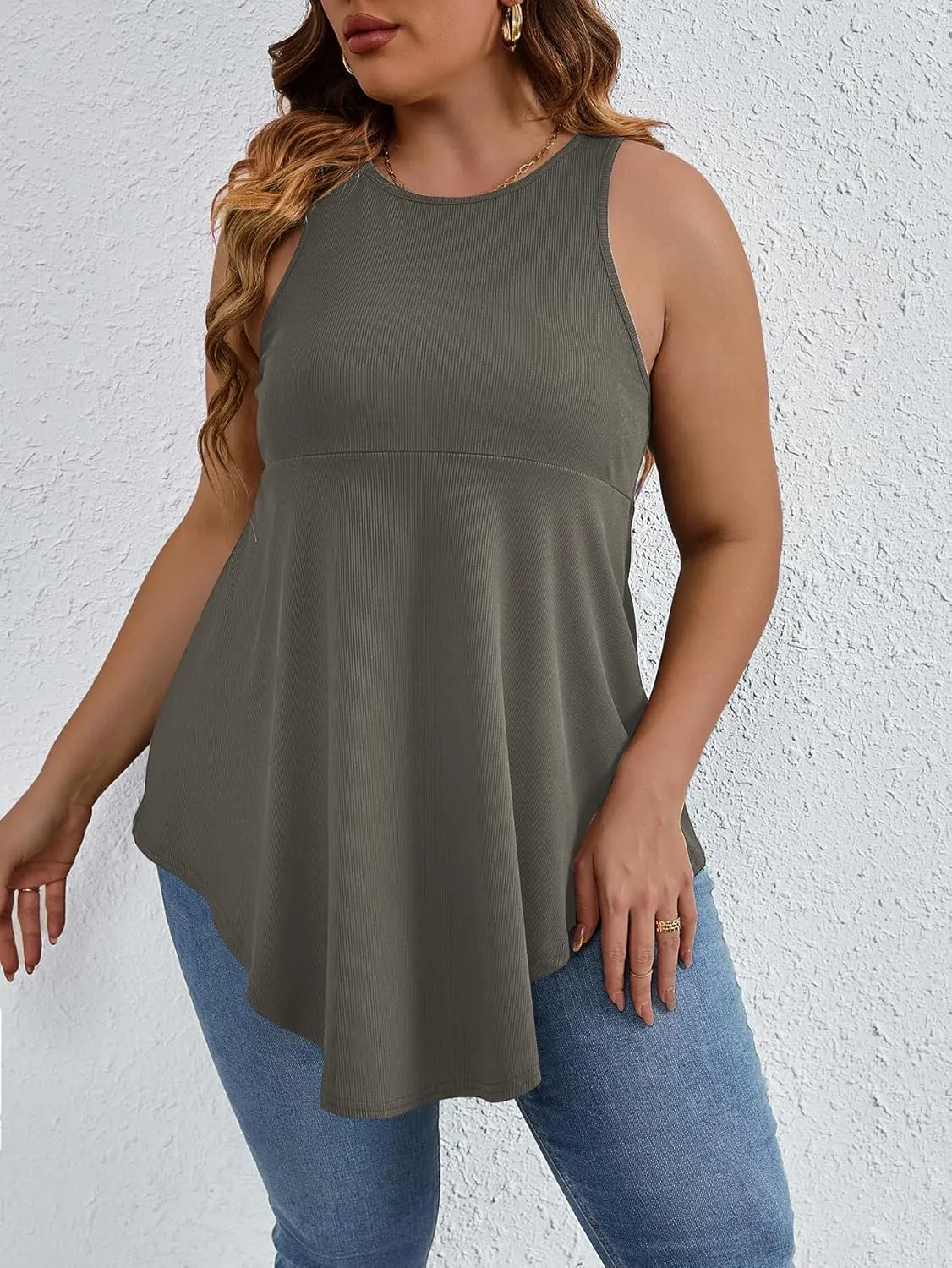 SweatyRocks Women' Loose Sleeveless Solid Color Casual Plain Tank Tops Plus Size Curved Hem Workout Summer Tee Tops