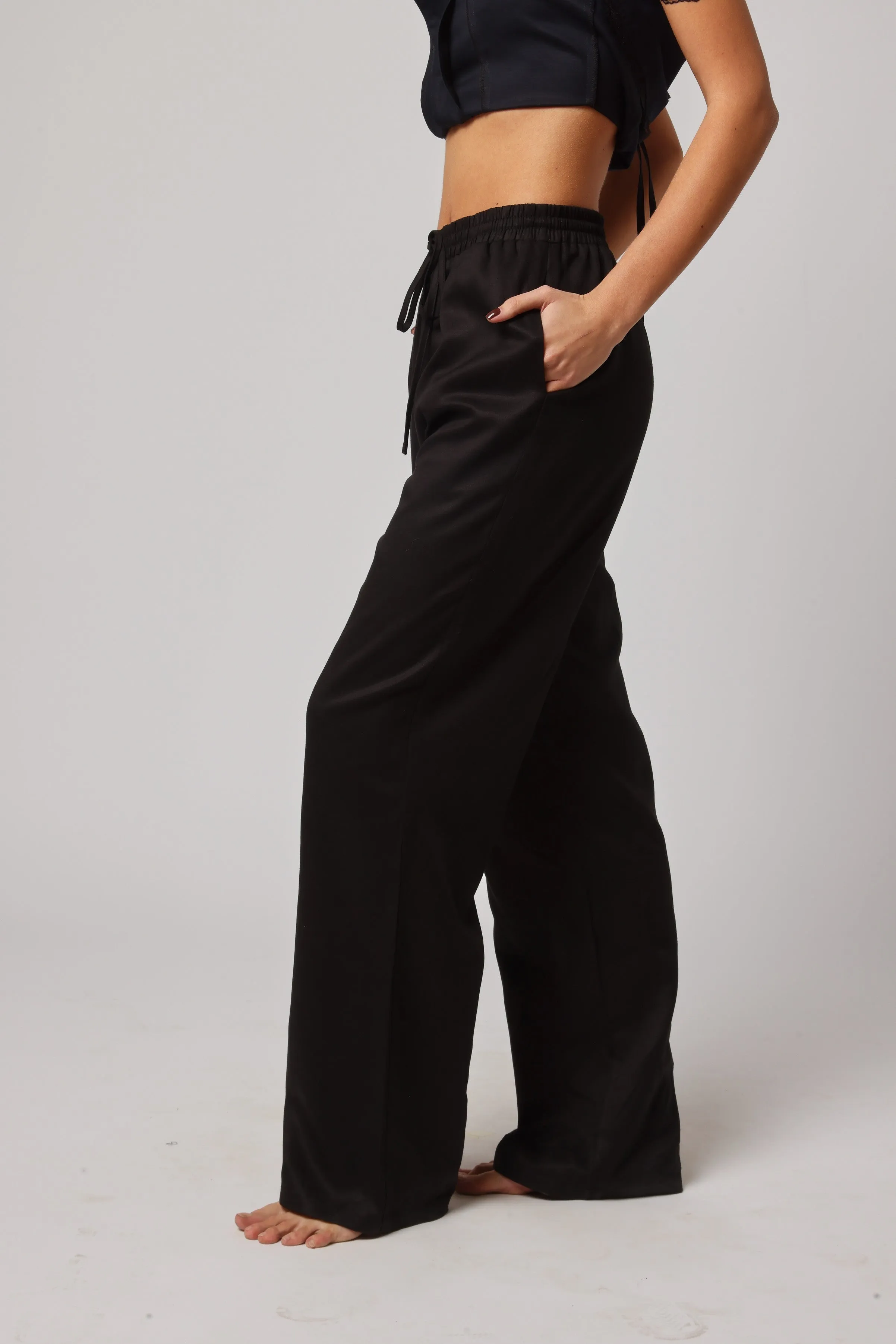 Tara Trouser - Effortless Elegance in Linen