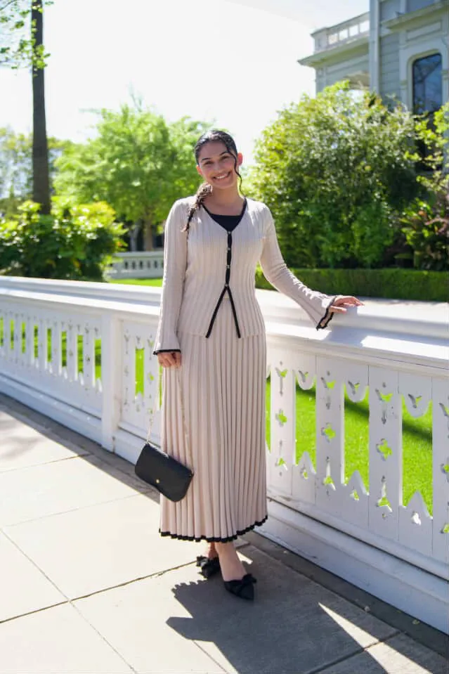 Willow Ribbed Knit Maxi Skirt
